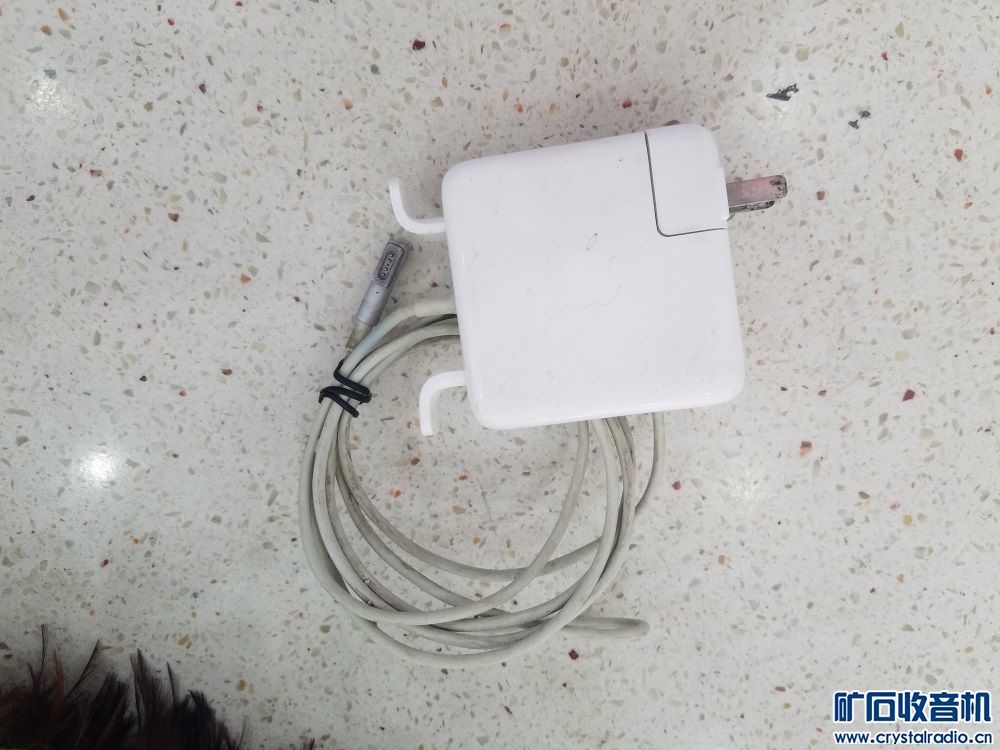 I3 8100套装 DDR3 8G内存 苹果笔记本电源 24