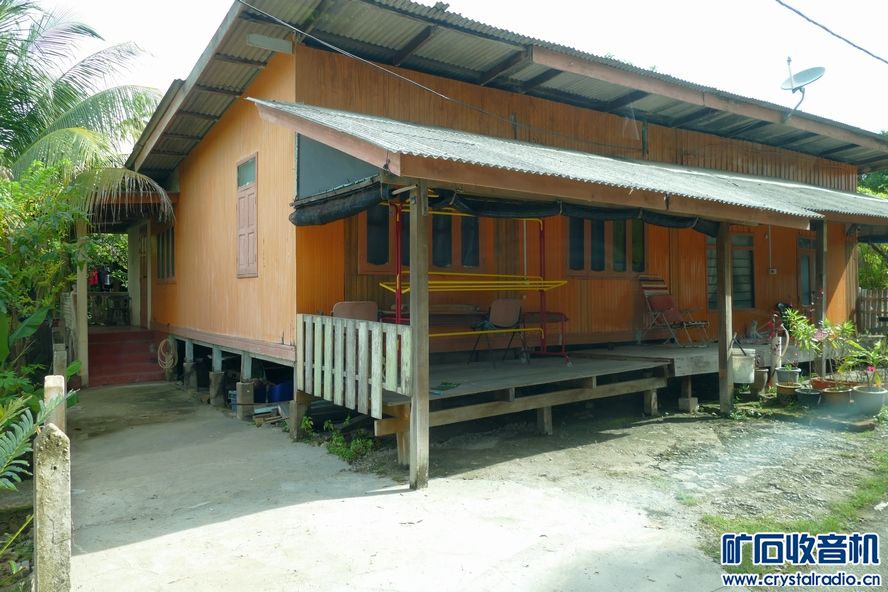 u70555.jpg