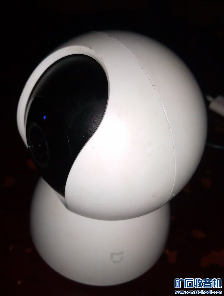 出米家智能摄像头云台版、2个工具手电、2个