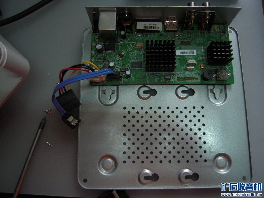 海康萤石云模拟 同轴 网络都可使用的硬盘录像