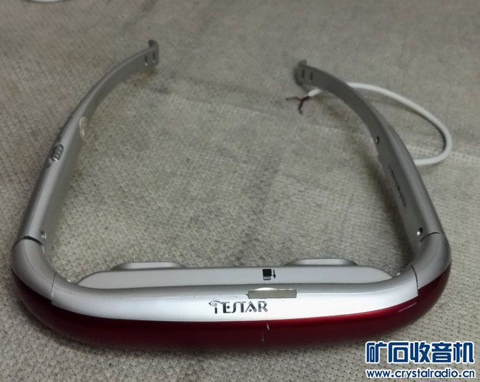 出仿古小收音机,夏普荧光计算器,佳能G6相机,