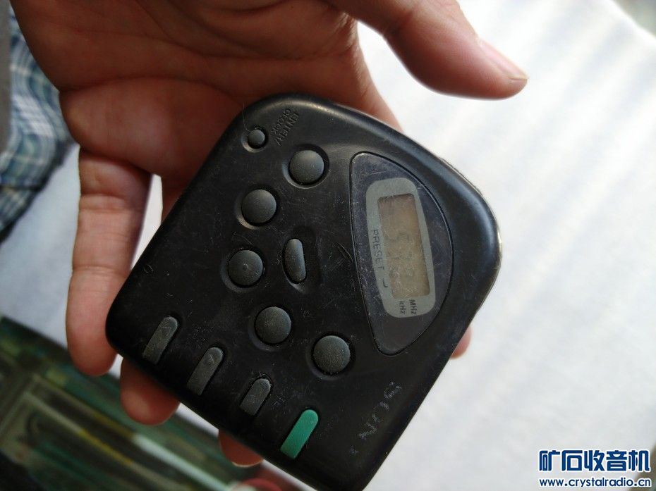 摩奇游戏手机 三星拍照录音笔 口袋移动本 索尼