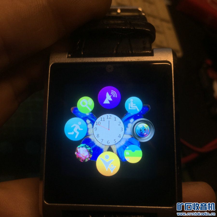 几十个电话手表,15元一个便宜处理,影视VIP卡