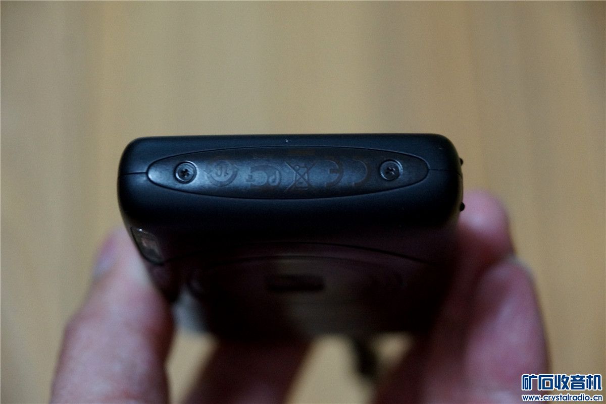 ipad1越狱无ID=158元。高亮版GBA-SP屏幕碎