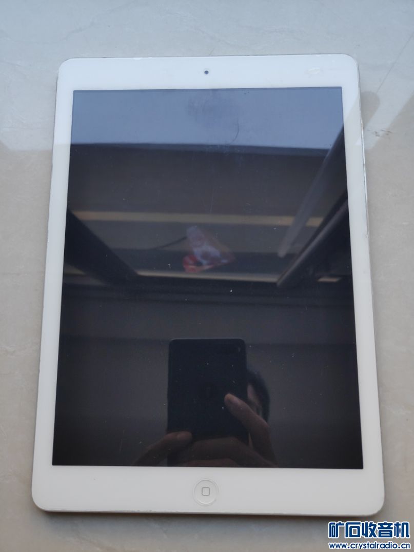 出 一台苹果ipad5 a1474,成色很好,具体看说明,380元包邮圆通快递非