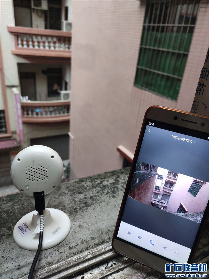如何用手机控制自家的摄像头 014540p0k9lvbvb97kq7lz.jpg