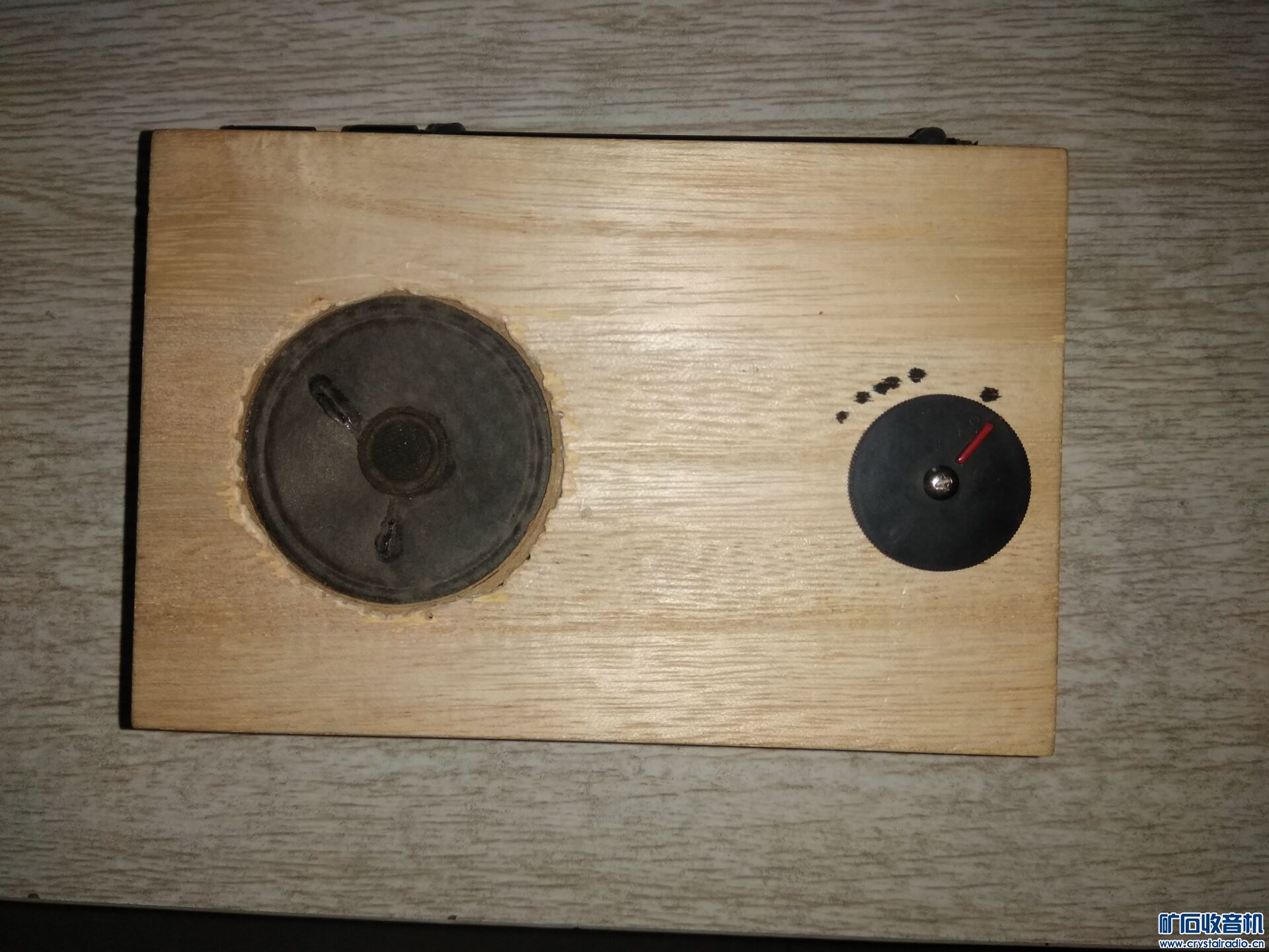 100445kz3sv9383gyuiut9.jpg