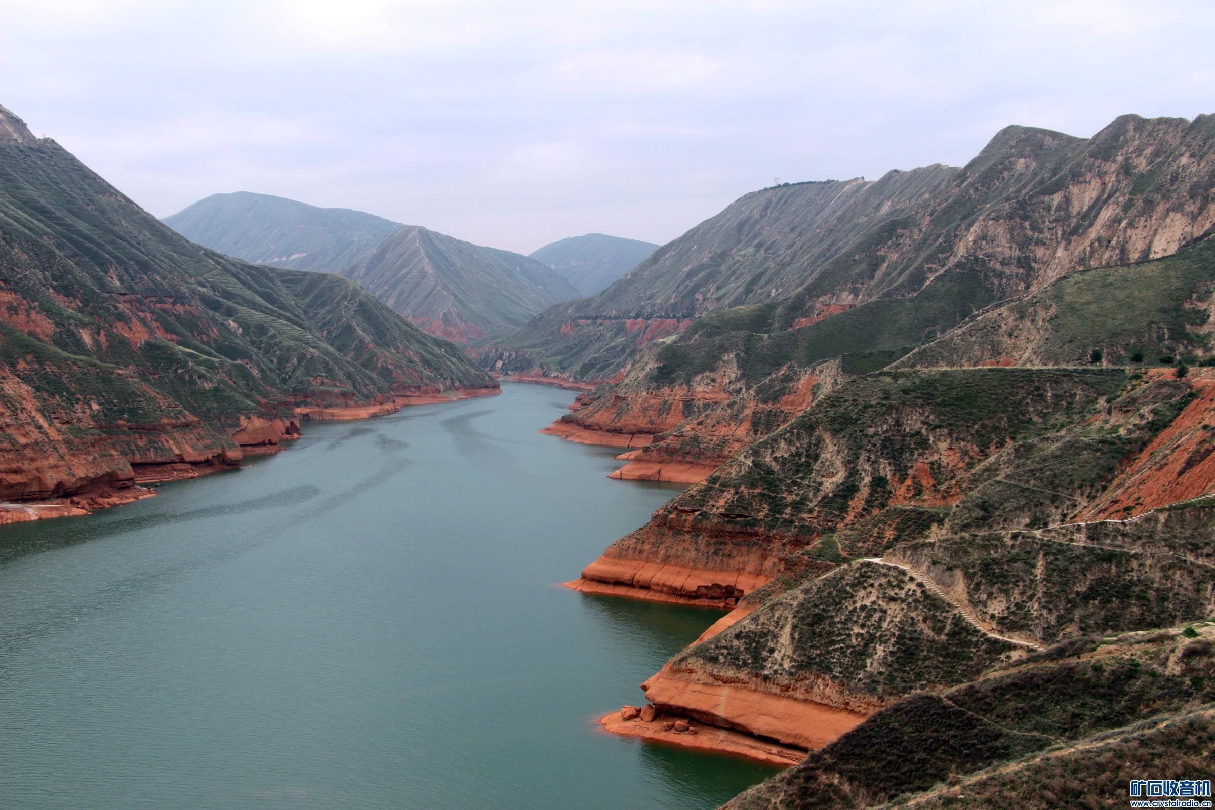 黄河上游的刘家峡水库(甘肃临夏)2
