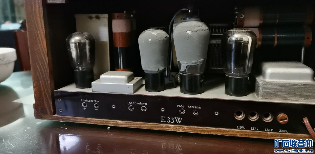 E33W