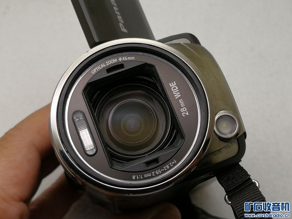 103851wp62zv6ttp359e55.jpg