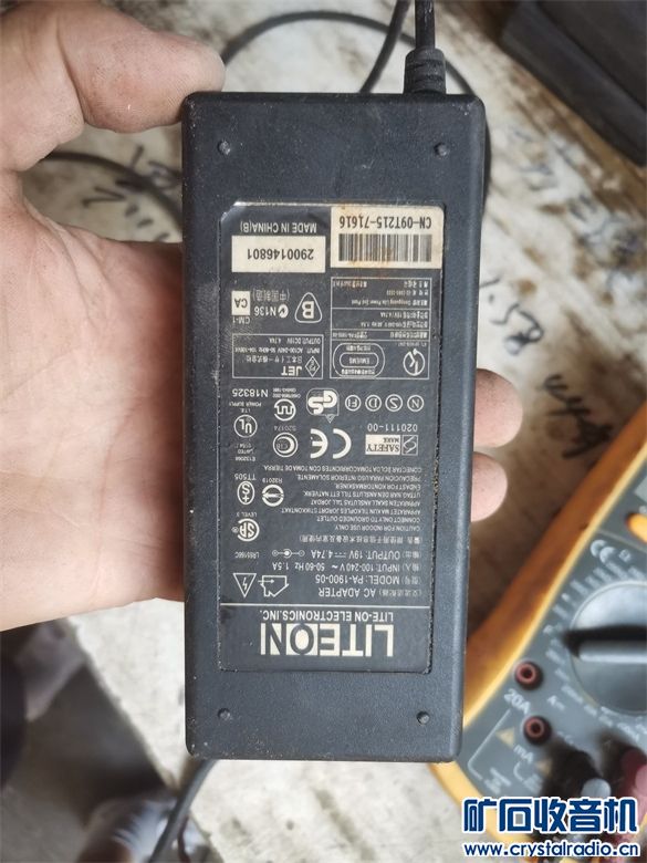 195902v1o6rx1co88chgk6.jpg