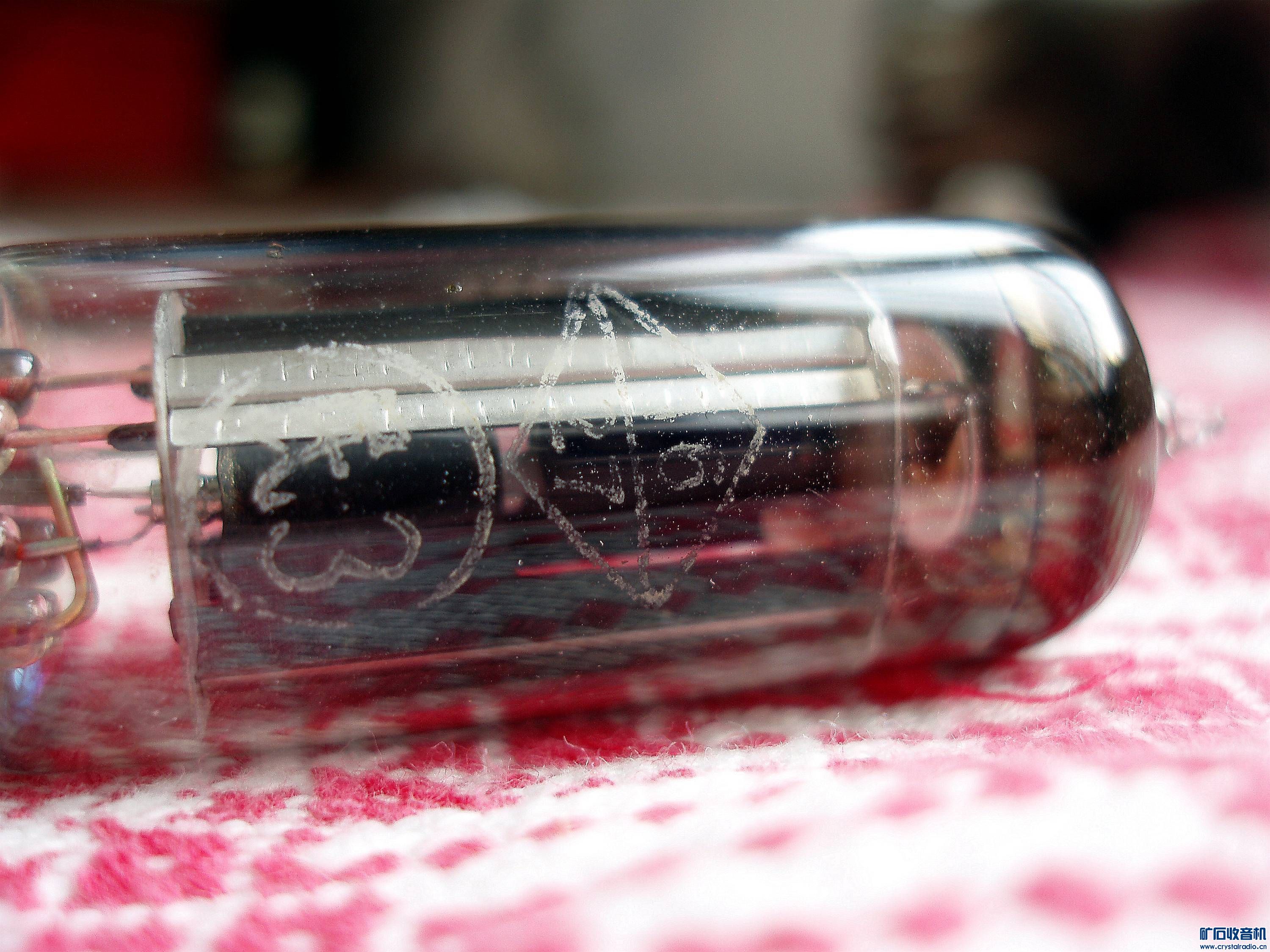 〓我们看一枚1957年9月的苏联型号电子管6Ц4П！〓 - 〓原创摄影天地〓 - 矿石收音机论坛 - Powered by Discuz!