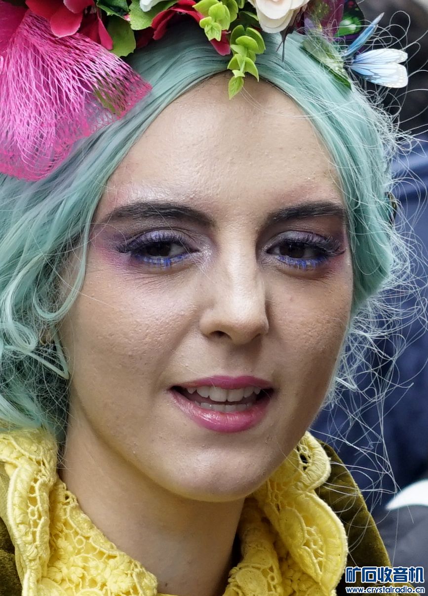 ǰ