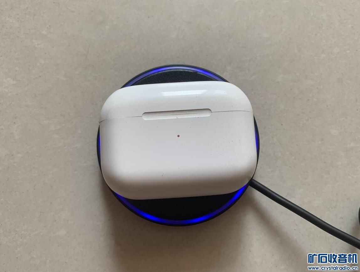 啥是无线快充 143239m8zq1j0qz2e33r47.jpg