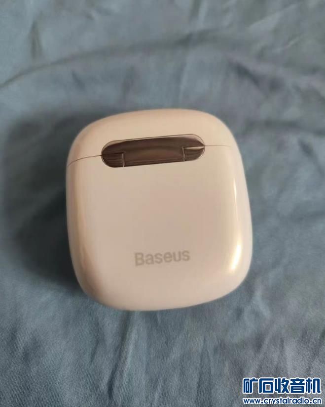 蓝牙耳机app用处大吗 173704r55pwm06eczppgw4.jpg