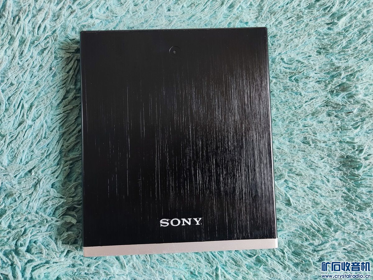 sonyù1.jpg