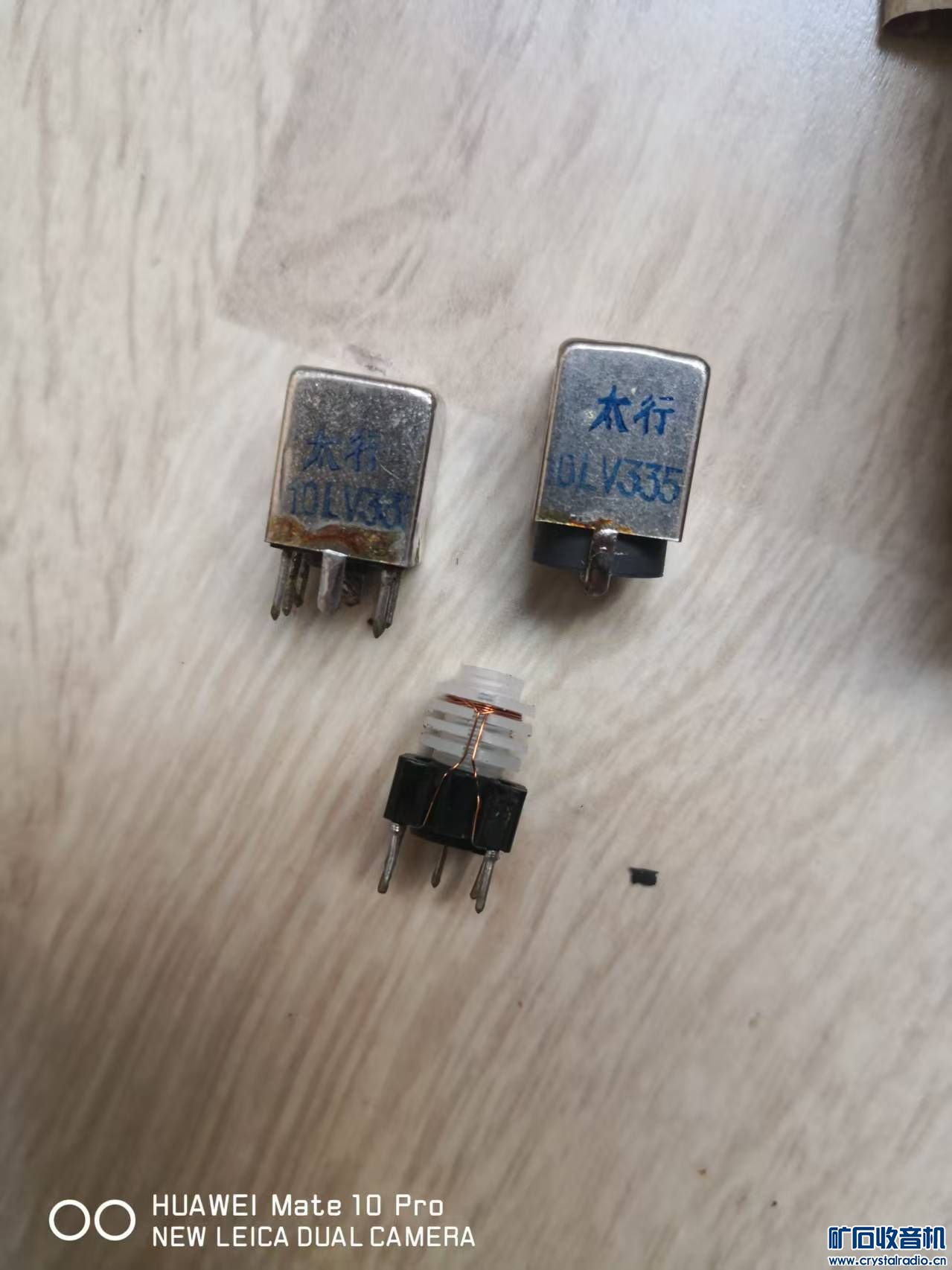 10lv335-1.jpg