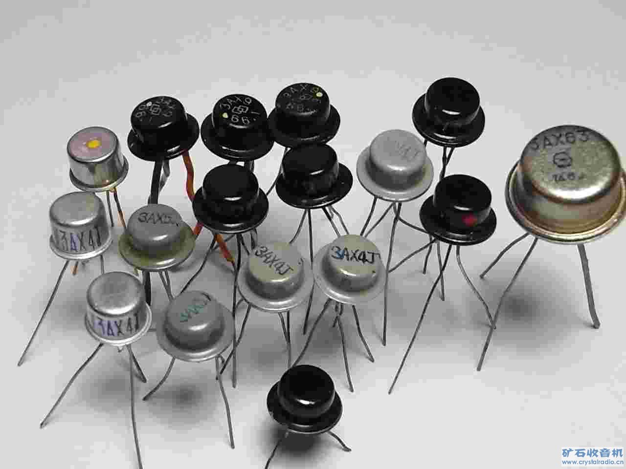 最后的大草帽 - 〓怀念那个年代〓 - 矿石收音机