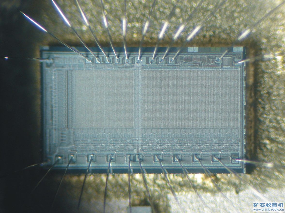显微镜下的2732A集成电路 - 〓生活聊天板块〓