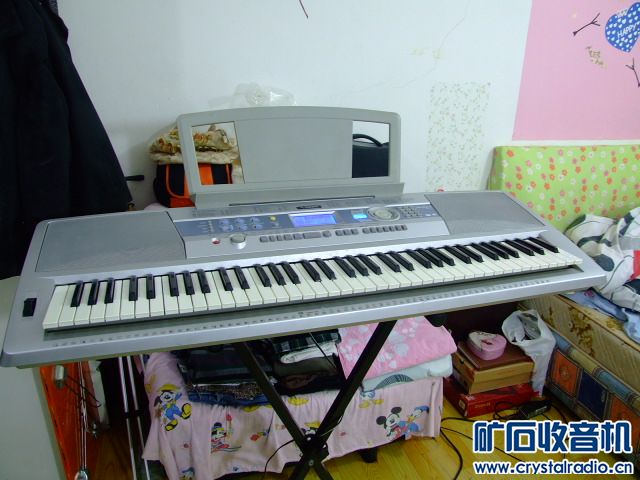 ...哈yamaha dgx 200 大型电子琴一台 带架子 包 电源 琴谱架
